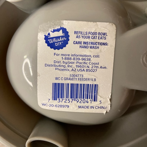 Cat Gravity Feeder - Picture 5 of 5